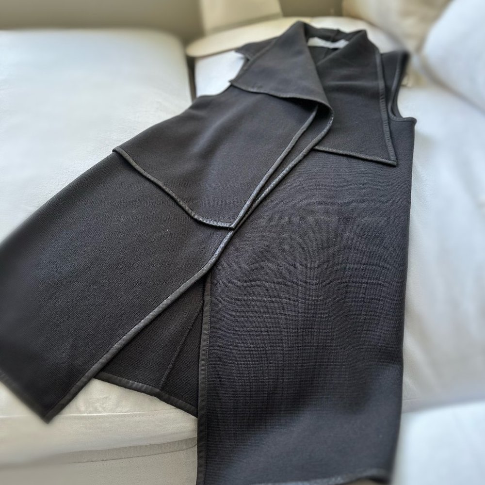 Italian Elegance: D. Exterior Wool Asymmetric Vest - Stay Warm & Stylish